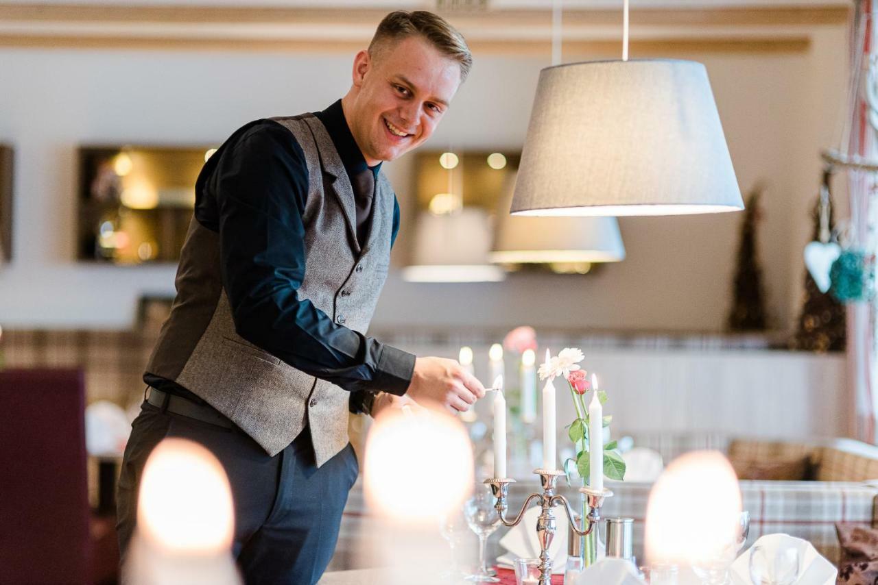 Romantik Hotel Ahrenberg 바트순덴알렌도르프 외부 사진