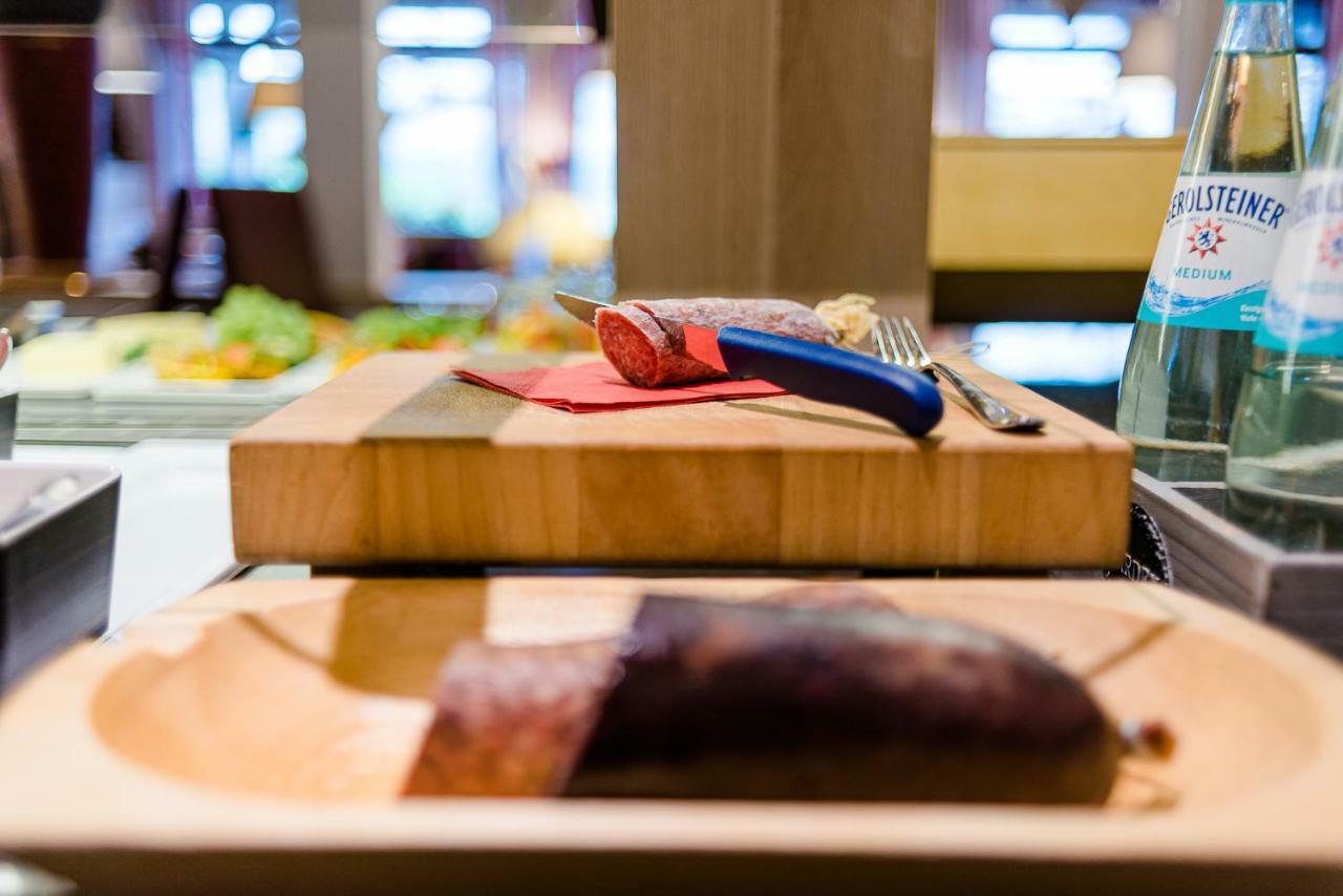 Romantik Hotel Ahrenberg 바트순덴알렌도르프 외부 사진